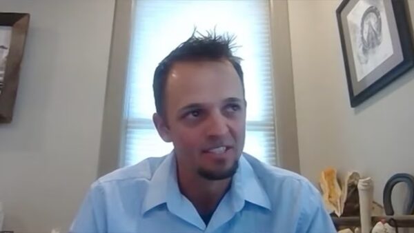 Shoeing Sports Horses for Artificial Footing Part1 with Jason Critton CJF AWCF